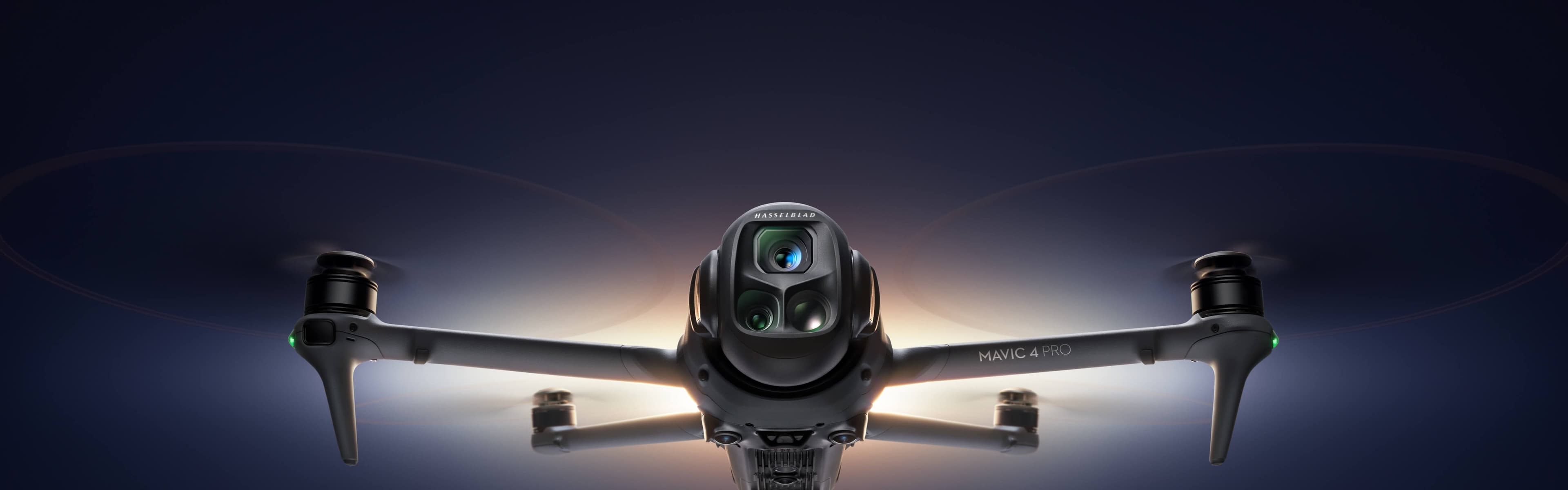 Camera Drone cao cấp ba ống kính